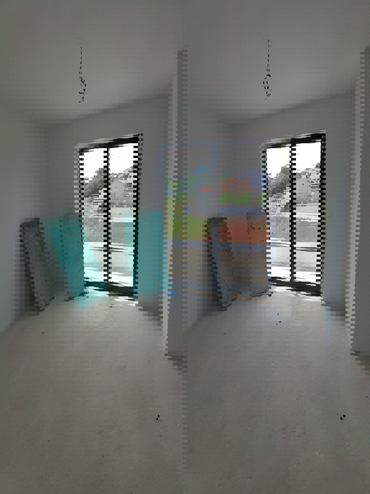  PARENZO - VILLA MODERNA CON PISCINA IN VENDITA