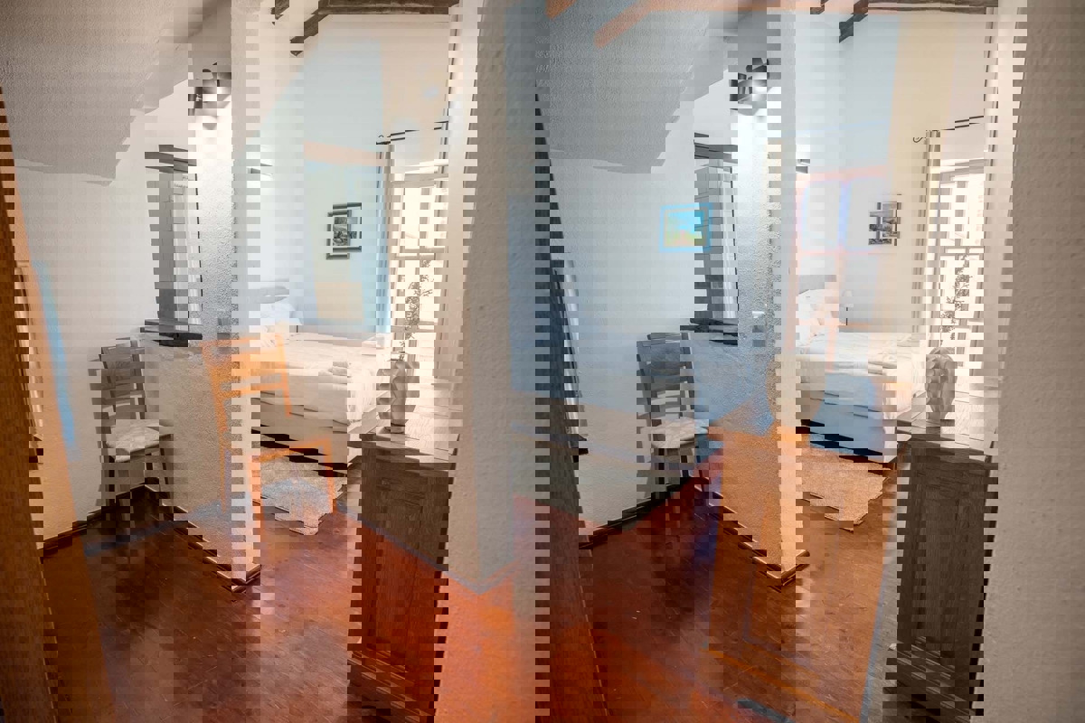 SAN LOVREC HERAKI - VILLA RUSTICA IN VENDITA