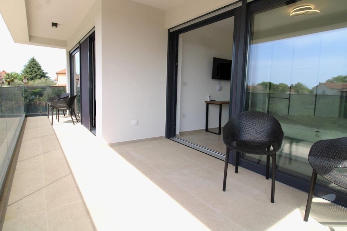 PARENZO - STUPENDA  VILLA MODERNA IN VENDITA