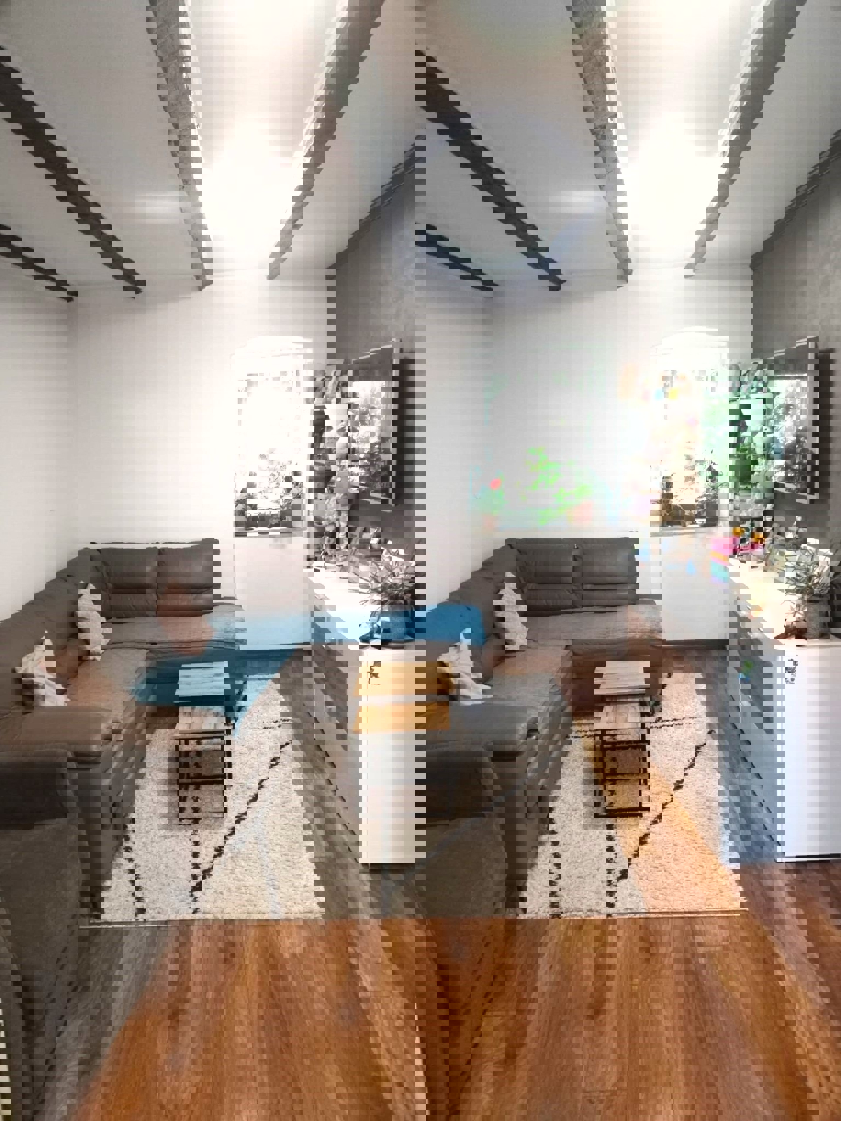 DINTORNI DI PARENZO - CASA IN PIETRA CON 2 APPARTAMENTI IN VENDITA