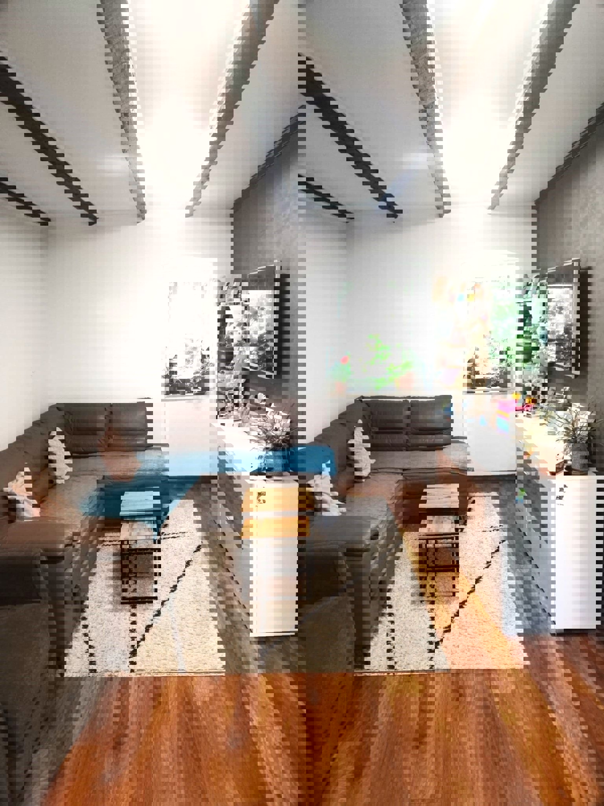 DINTORNI DI PARENZO - CASA IN PIETRA CON 2 APPARTAMENTI IN VENDITA