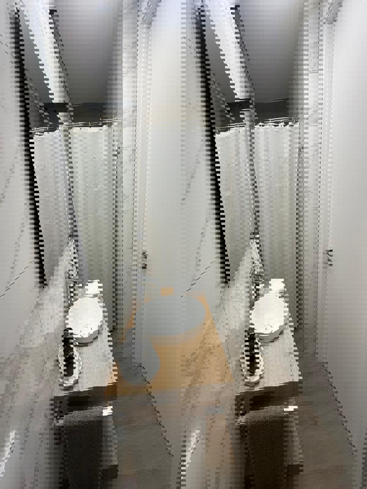 PARENZO - APPARTAMENTO MODERNO CON TERRAZZA SUL TETTO IN VENDITA