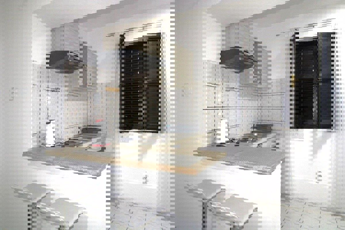 PARENZO - OCCASIONE - DUE APPARTAMENTI IN UNO