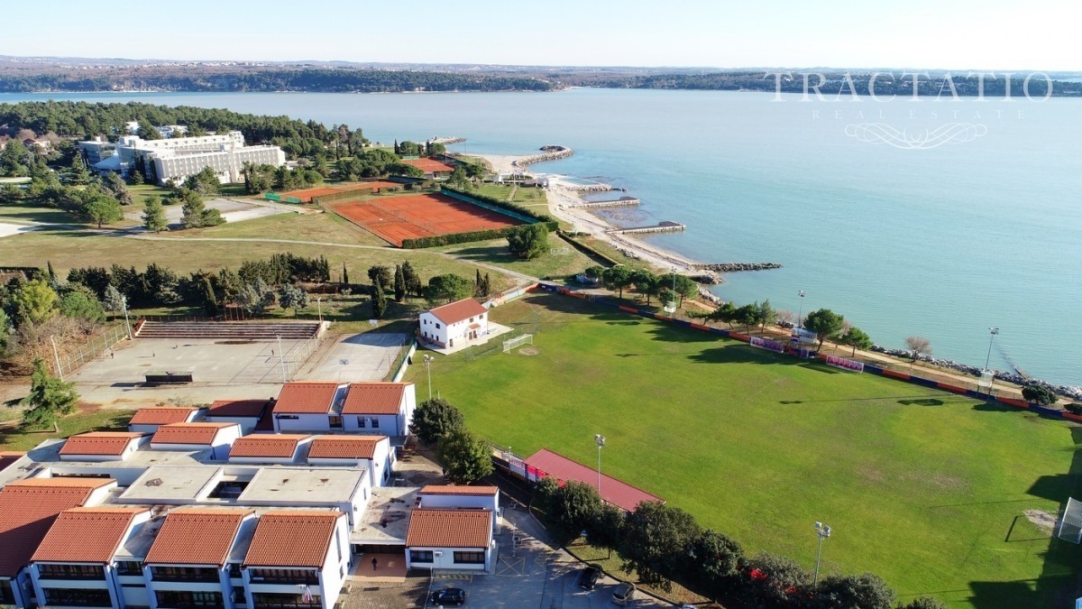 Appartamento con terrazza sul tetto, Cittanova, Novigrad, Istria