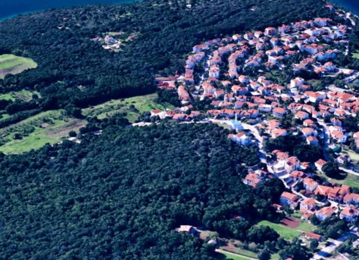 Pješčana Uvala, 6800 m² Terreno, 300 m dal Mare