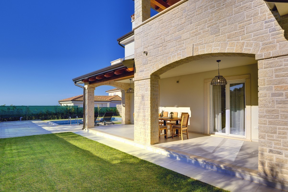 Bellissima casa con piscina, vista mare, Novigrad, Istria, Croazia