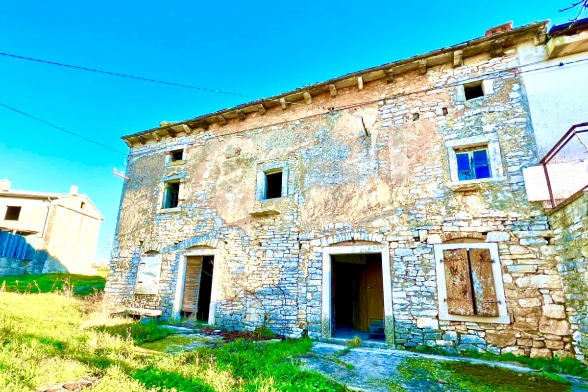 Tenuta, 10000 m2, due case, nel cuore dell'Istria, Barban, Istria, Croazia