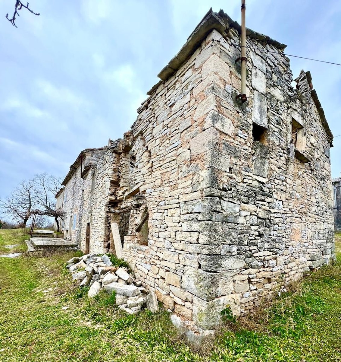 Acquista un rudere nel centro dell'Istria e crea il tuo paradiso, Ista, Croazia