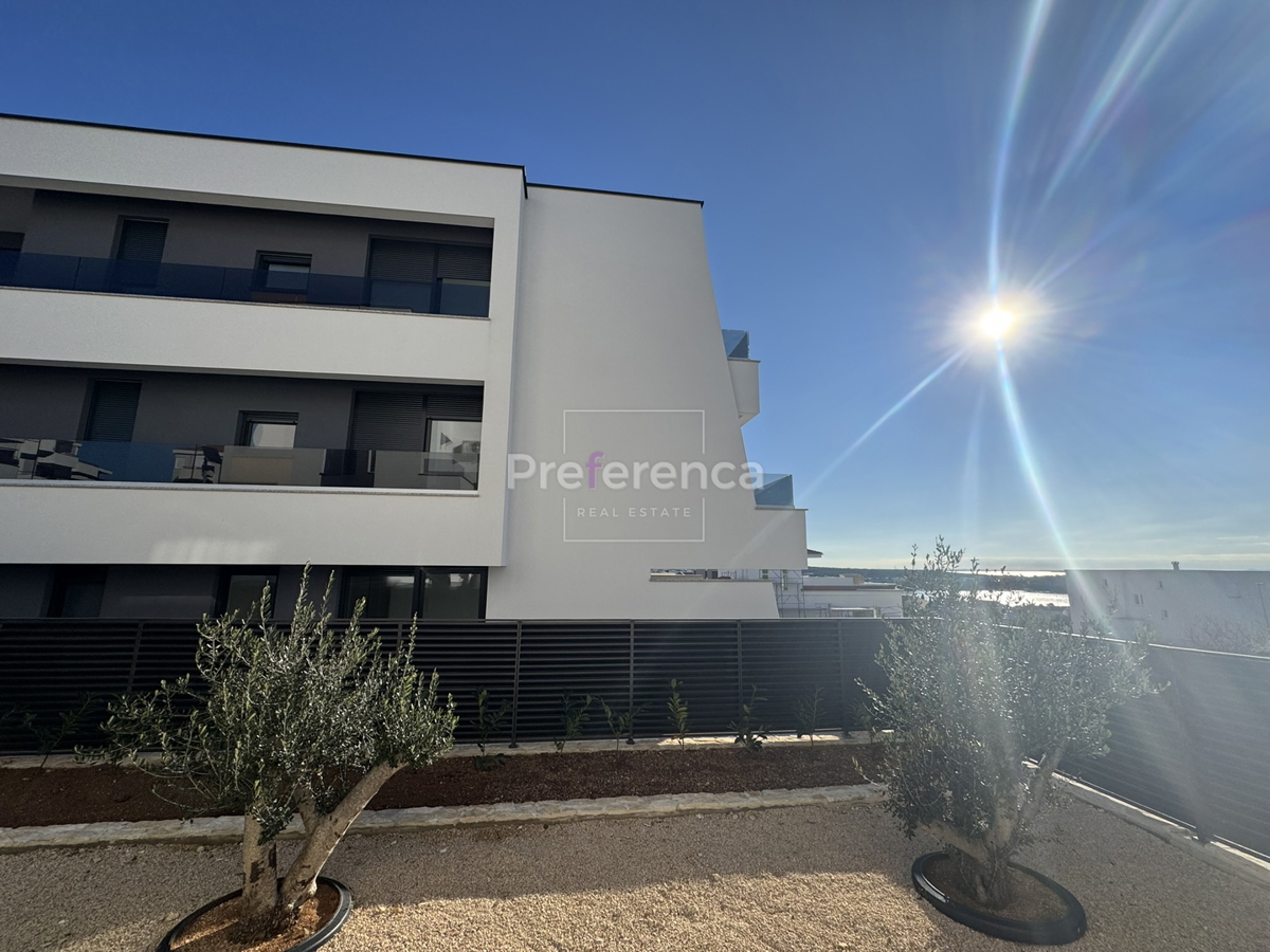 Novalja - appartamento con una camera da letto al primo piano