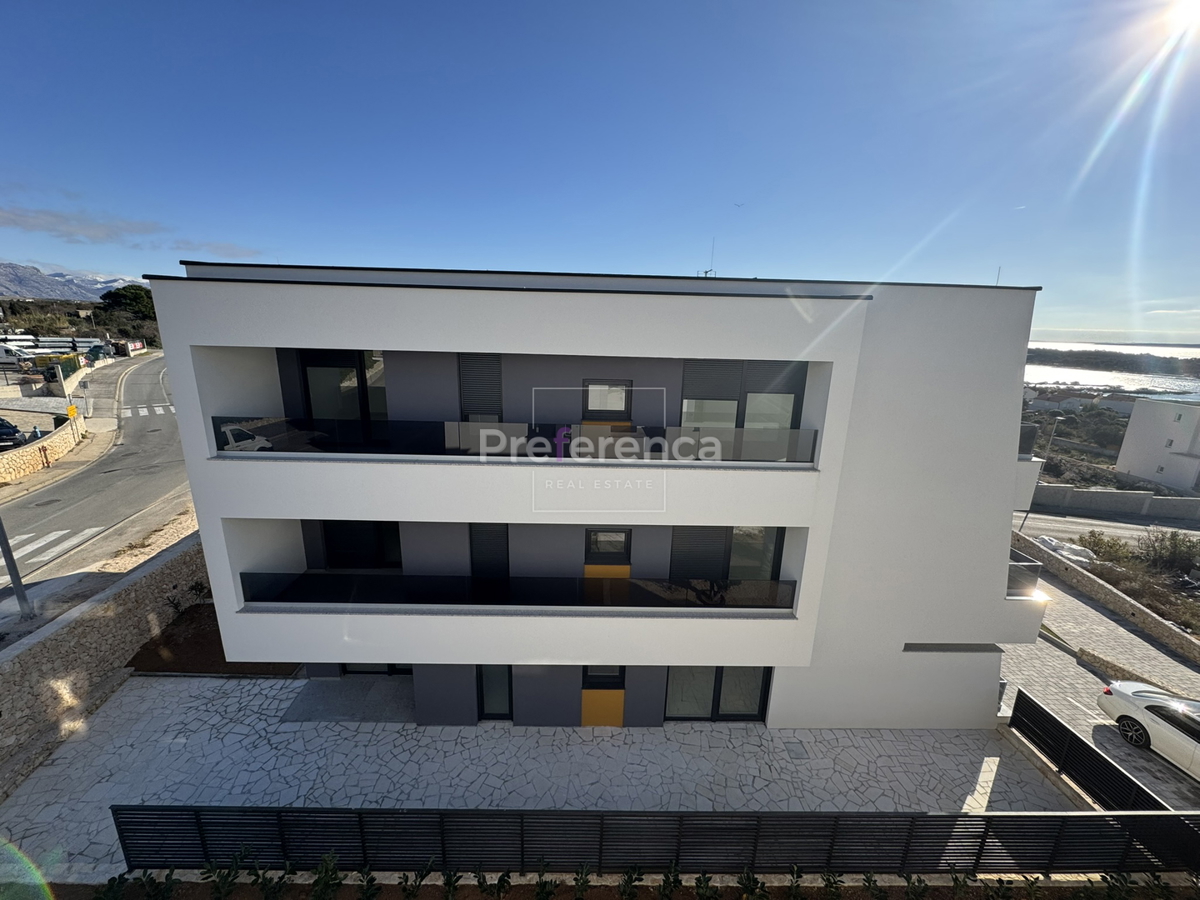 Novalja - appartamento con una camera da letto al primo piano