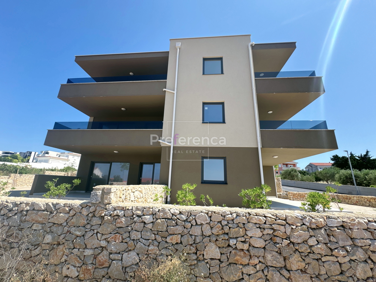 Novalja - appartamento trilocale al primo piano