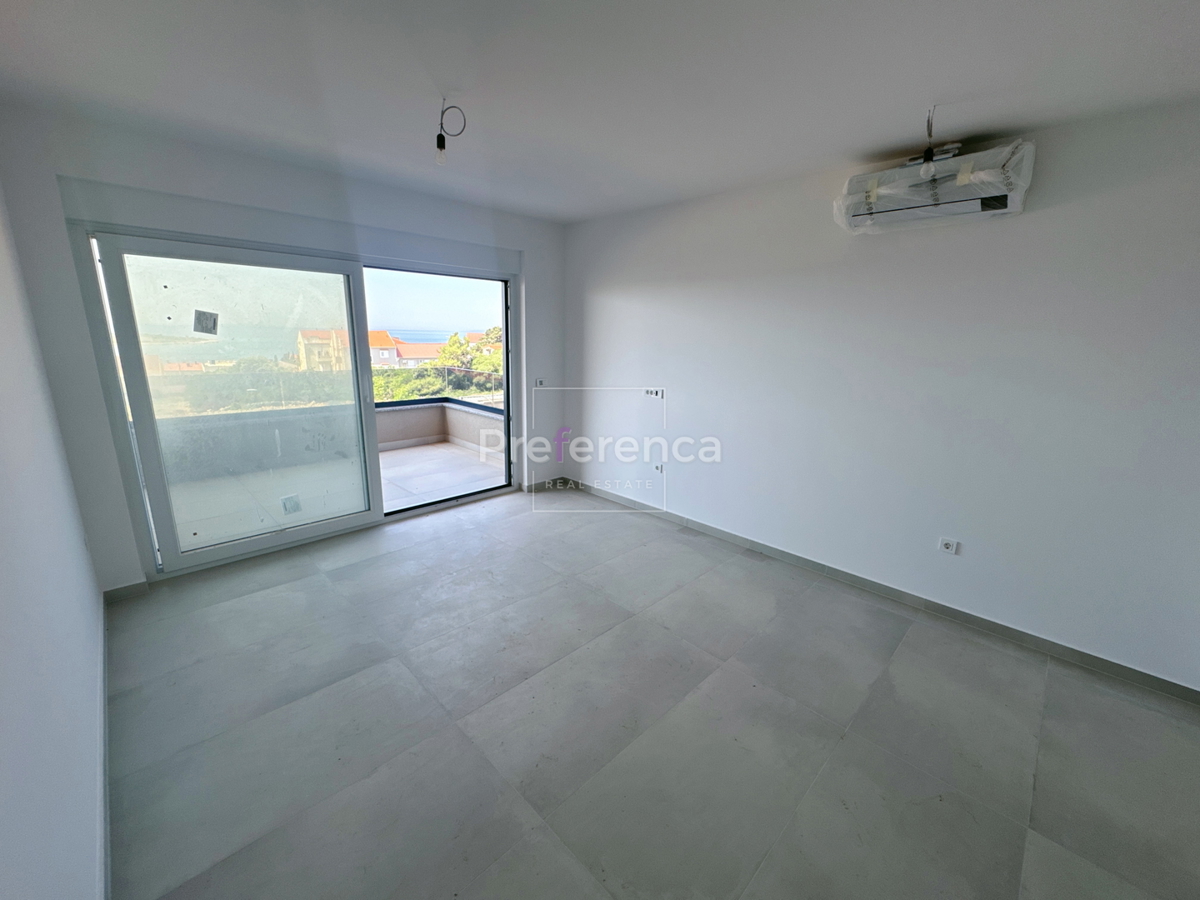 Novalja - appartamento trilocale al primo piano