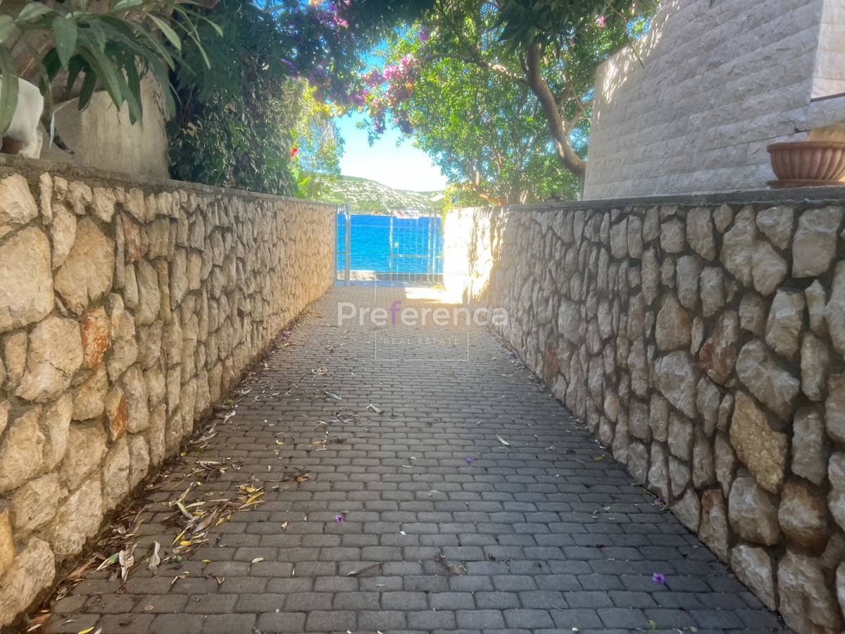 Stara Novalja - monolocale PRIMO RIFERIMENTO