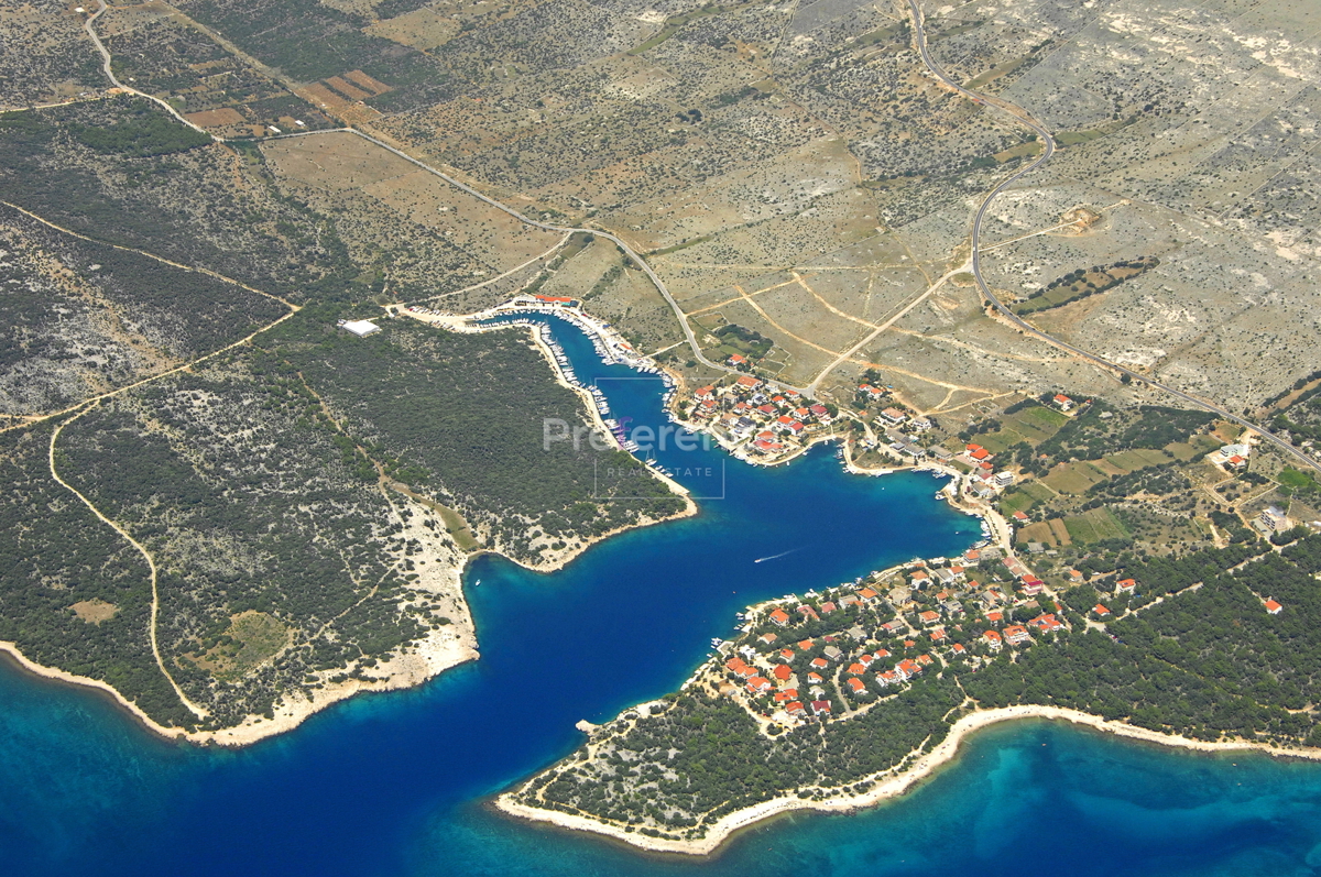 Šimuni - terreno edificabile vicino al mare