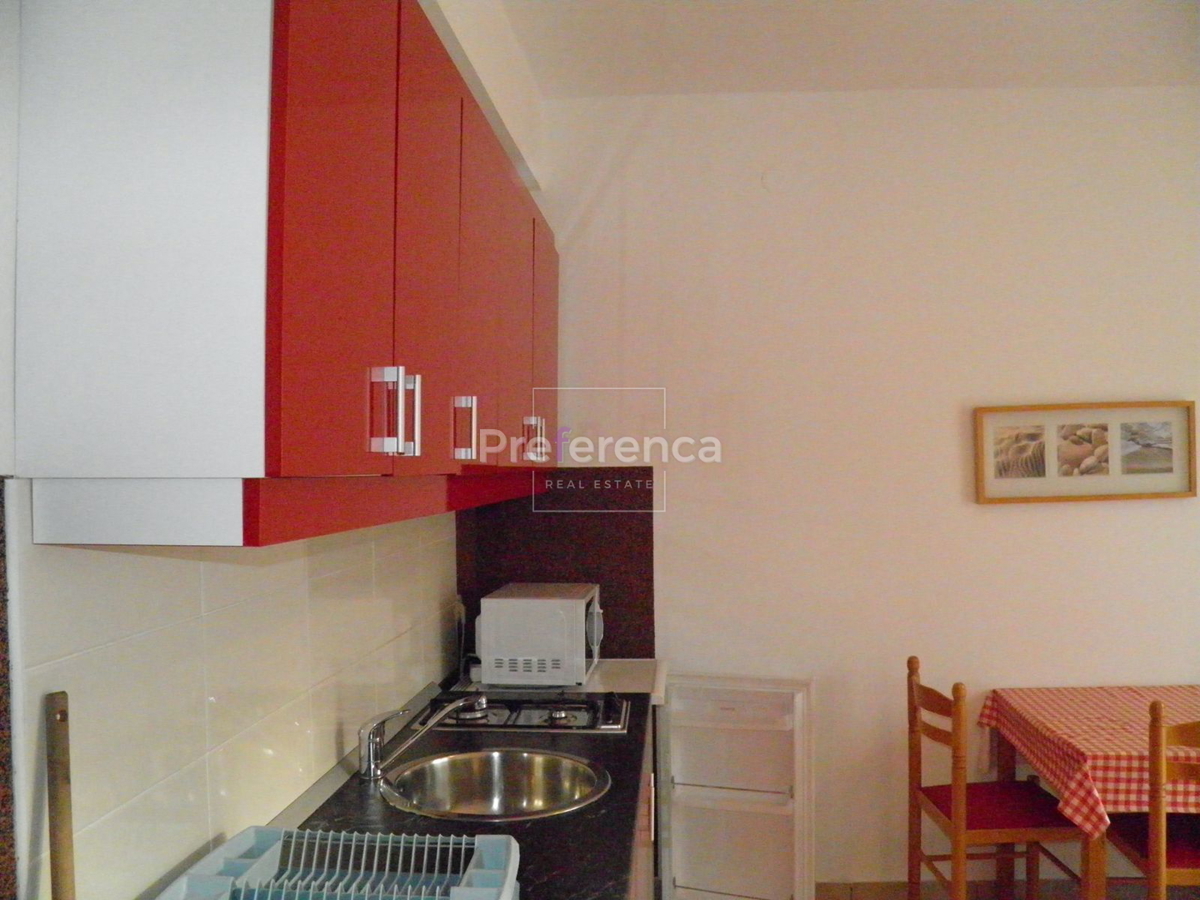 Novalja - casa con 4 appartamenti