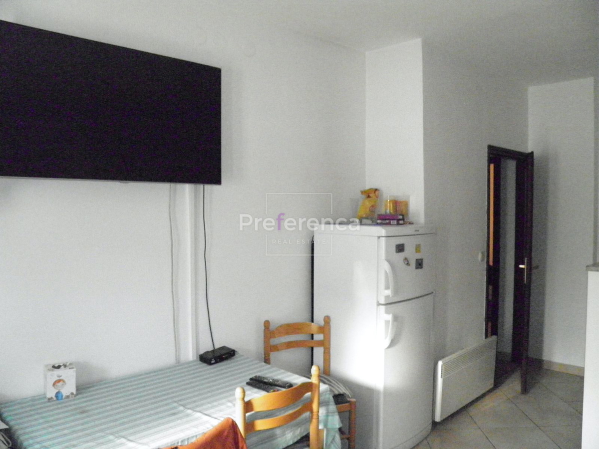 Novalja - casa con 4 appartamenti