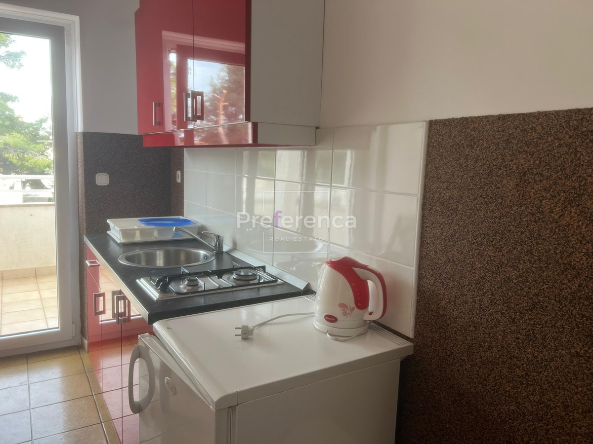 Novalja - casa con 4 appartamenti