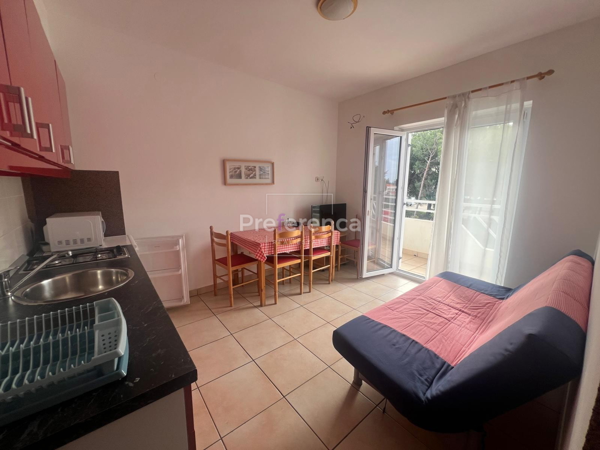 Novalja - casa con 4 appartamenti