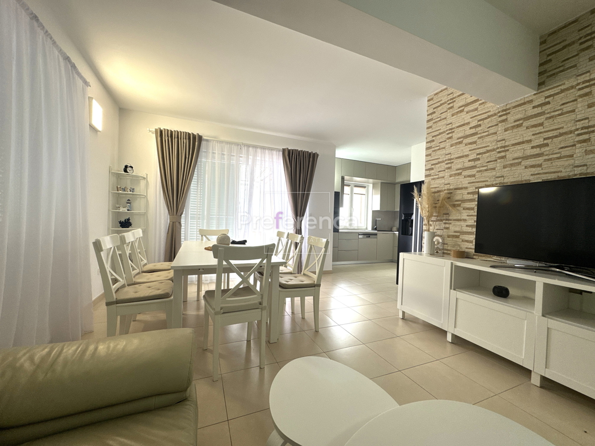 Novalja - appartamento su due piani con una vista splendida