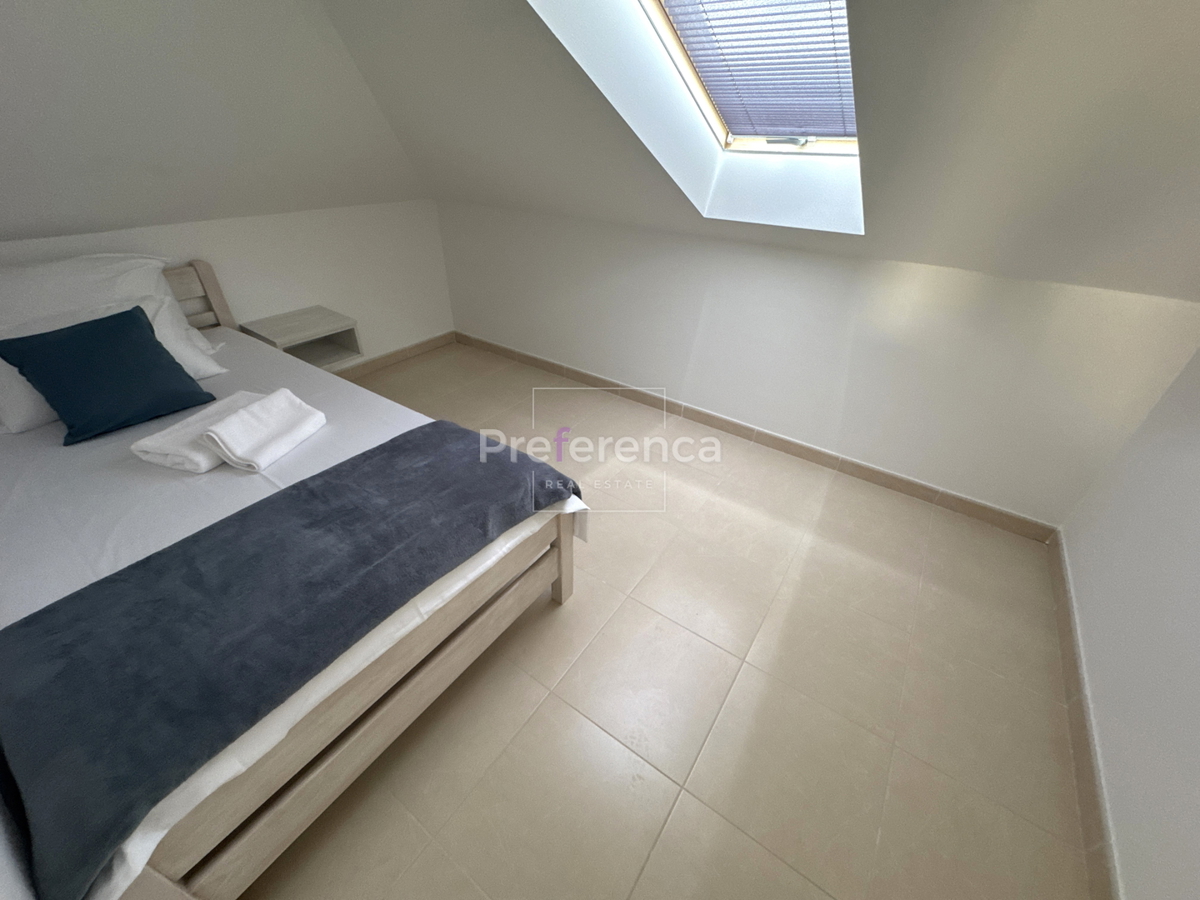 Novalja - appartamento su due piani con una vista splendida