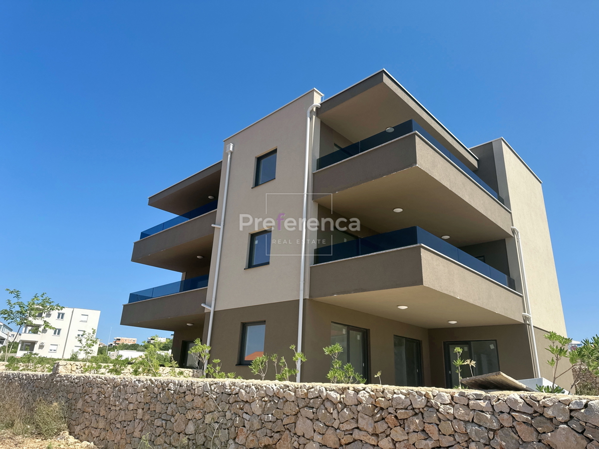 Novalja - appartamento al primo piano con vista sul mare