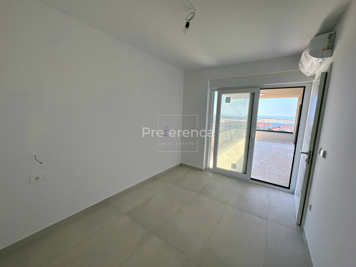 Novalja - appartamento al primo piano con vista sul mare