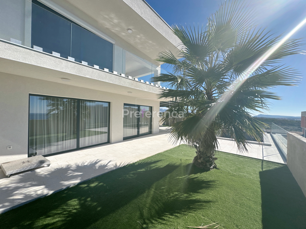 Škuncini stani, Novalja - villa moderna con piscina