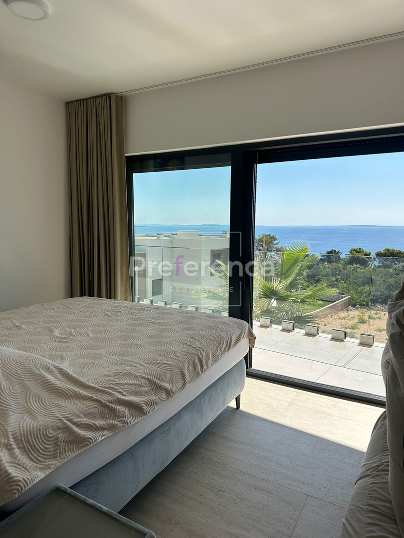 Škuncini stani, Novalja - villa moderna con piscina