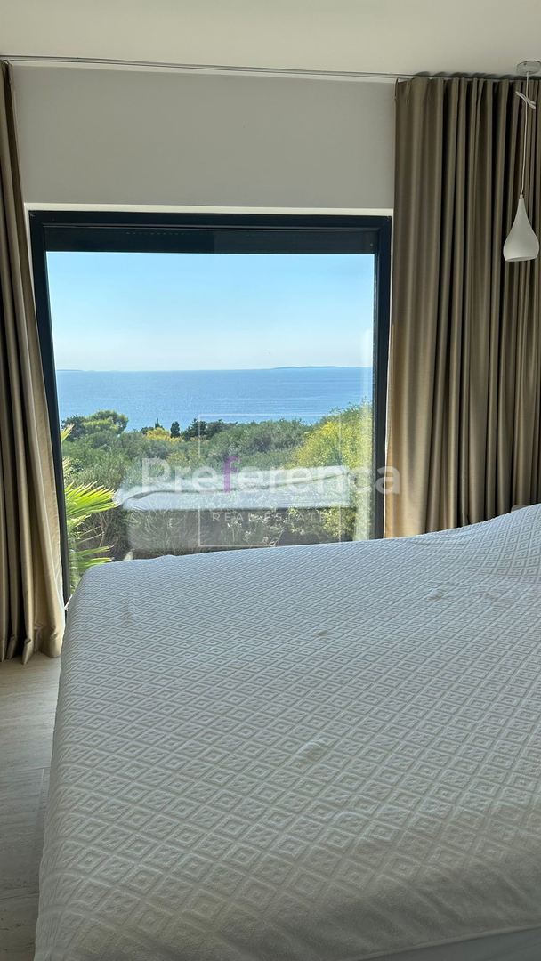 Škuncini stani, Novalja - villa moderna con piscina