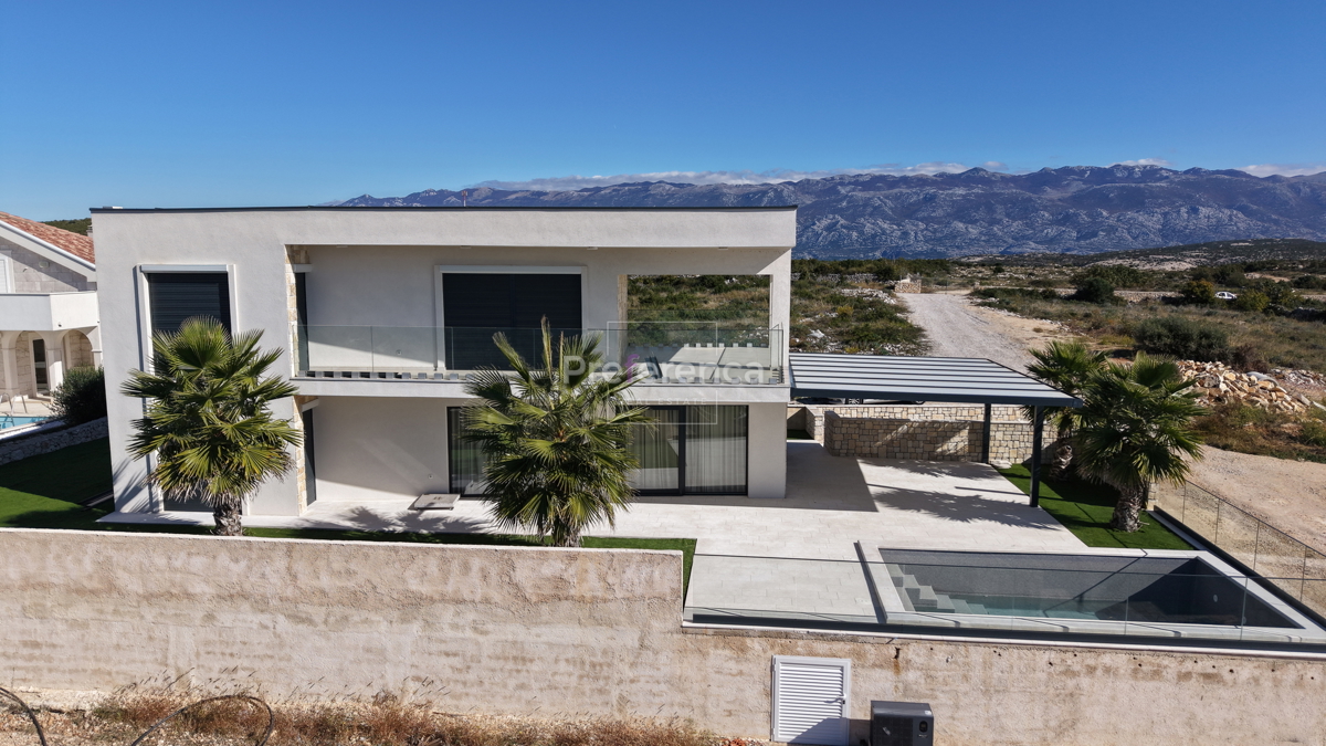 Škuncini stani, Novalja - villa moderna con piscina