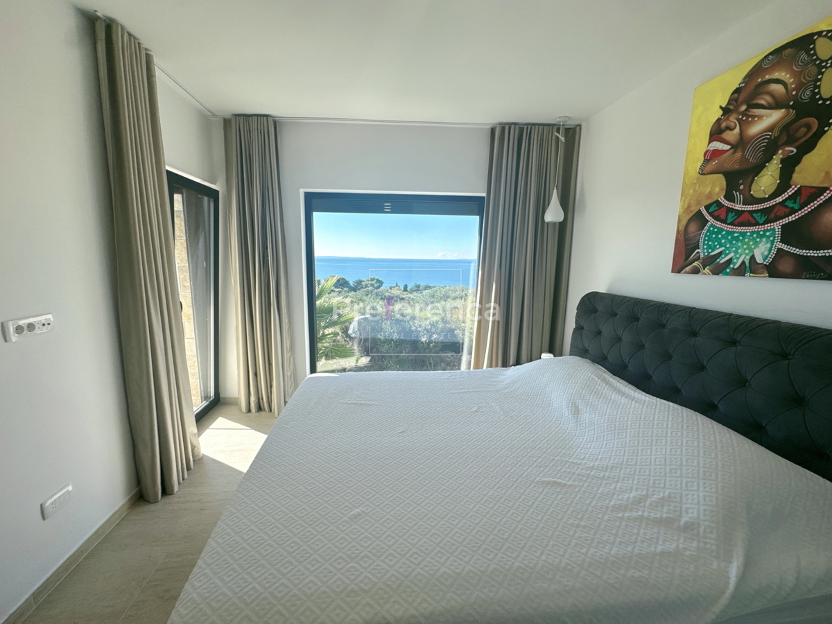 Škuncini stani, Novalja - villa moderna con piscina