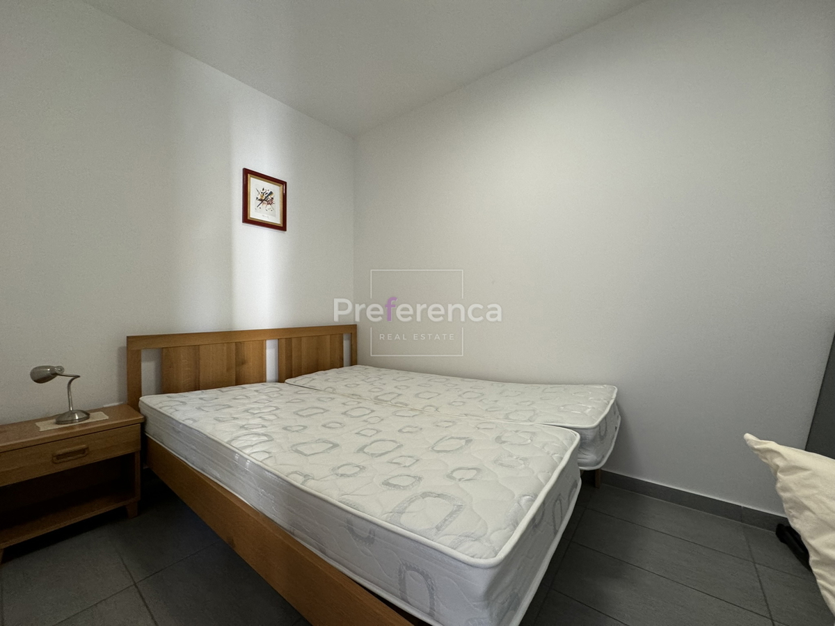 Novalja - casa con 5 appartamenti vicino al mare