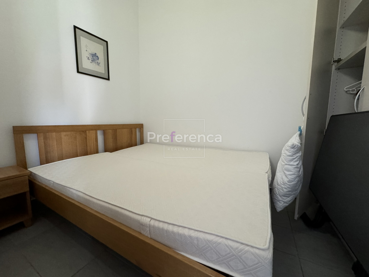 Novalja - casa con 5 appartamenti vicino al mare