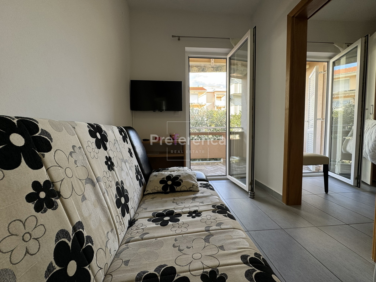 Novalja - casa con 5 appartamenti vicino al mare