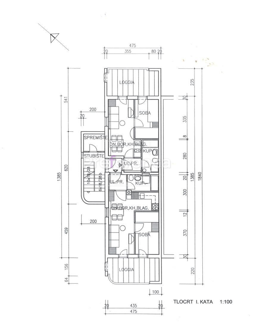 Novalja - casa con 5 appartamenti vicino al mare
