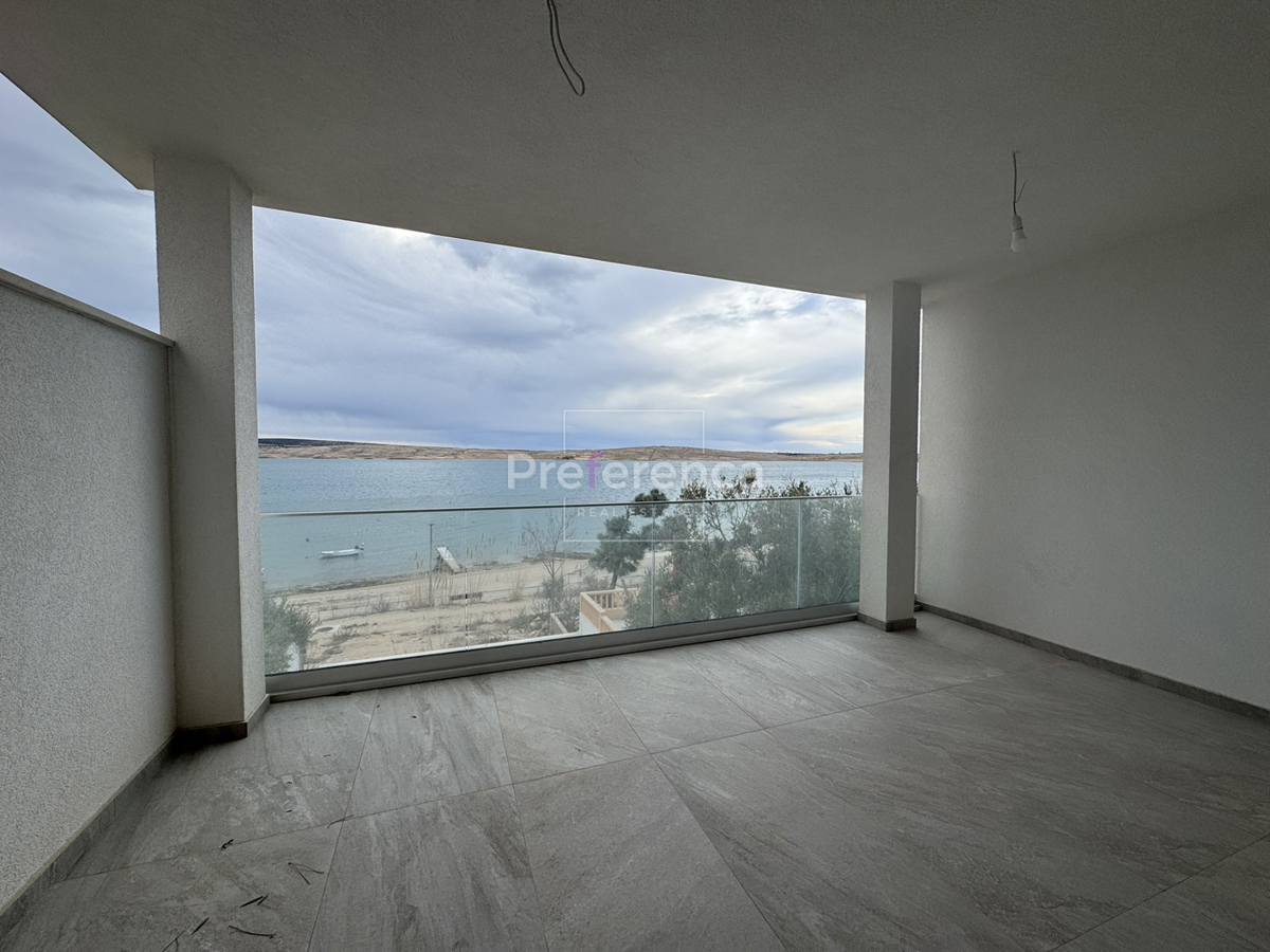 Vidalići - casa con appartamenti PRIMO FILA MARE
