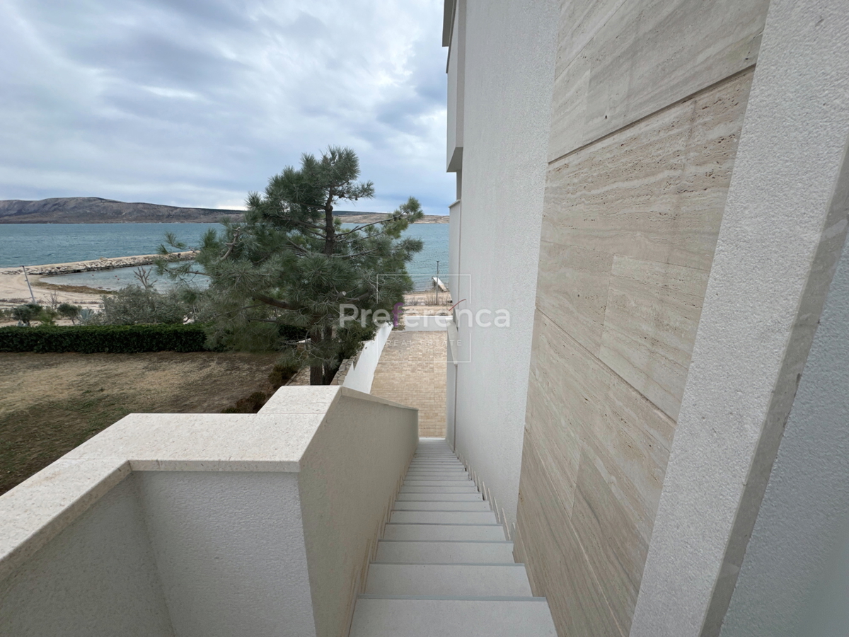 Vidalići - casa con appartamenti PRIMO FILA MARE