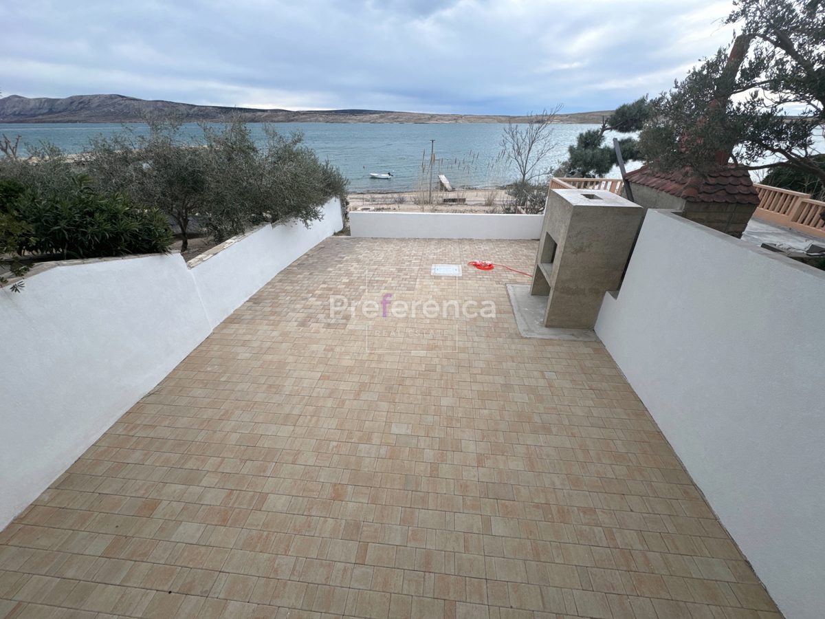 Vidalići - casa con appartamenti PRIMO FILA MARE