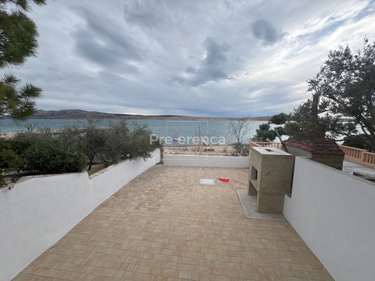 Vidalići - casa con appartamenti PRIMO FILA MARE