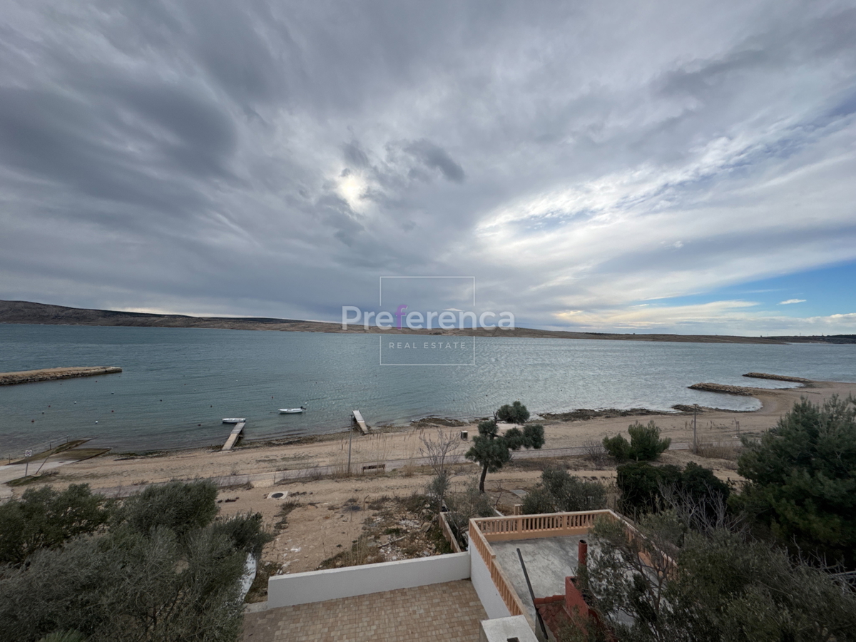Vidalići - casa con appartamenti PRIMO FILA MARE