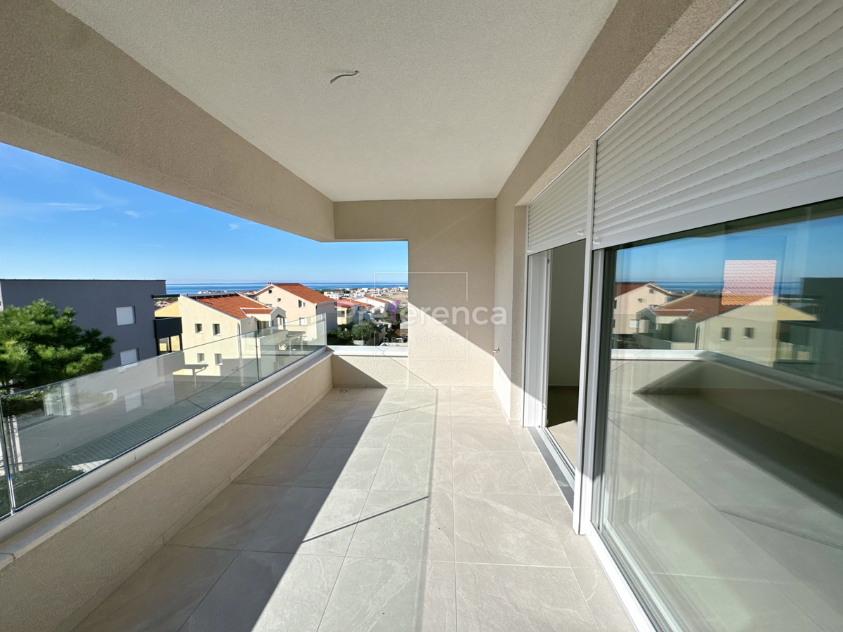 Povljana - appartamento bilocale al secondo piano - vista mare