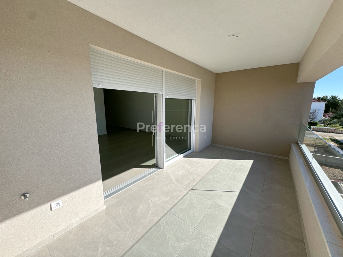 Povljana - appartamento bilocale al secondo piano - vista mare