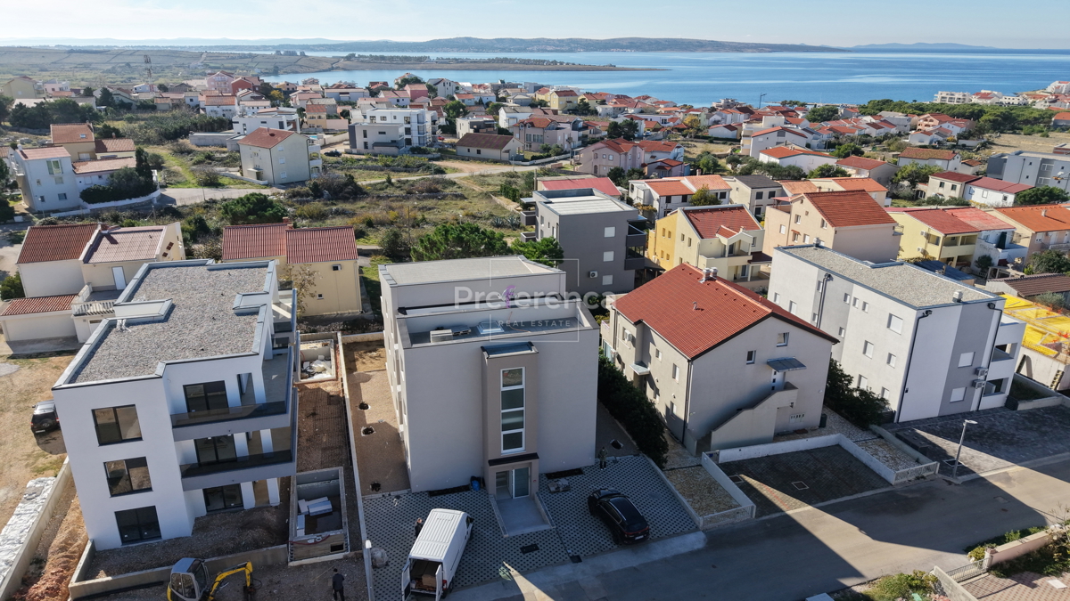 Povljana - appartamento bilocale al secondo piano - vista mare