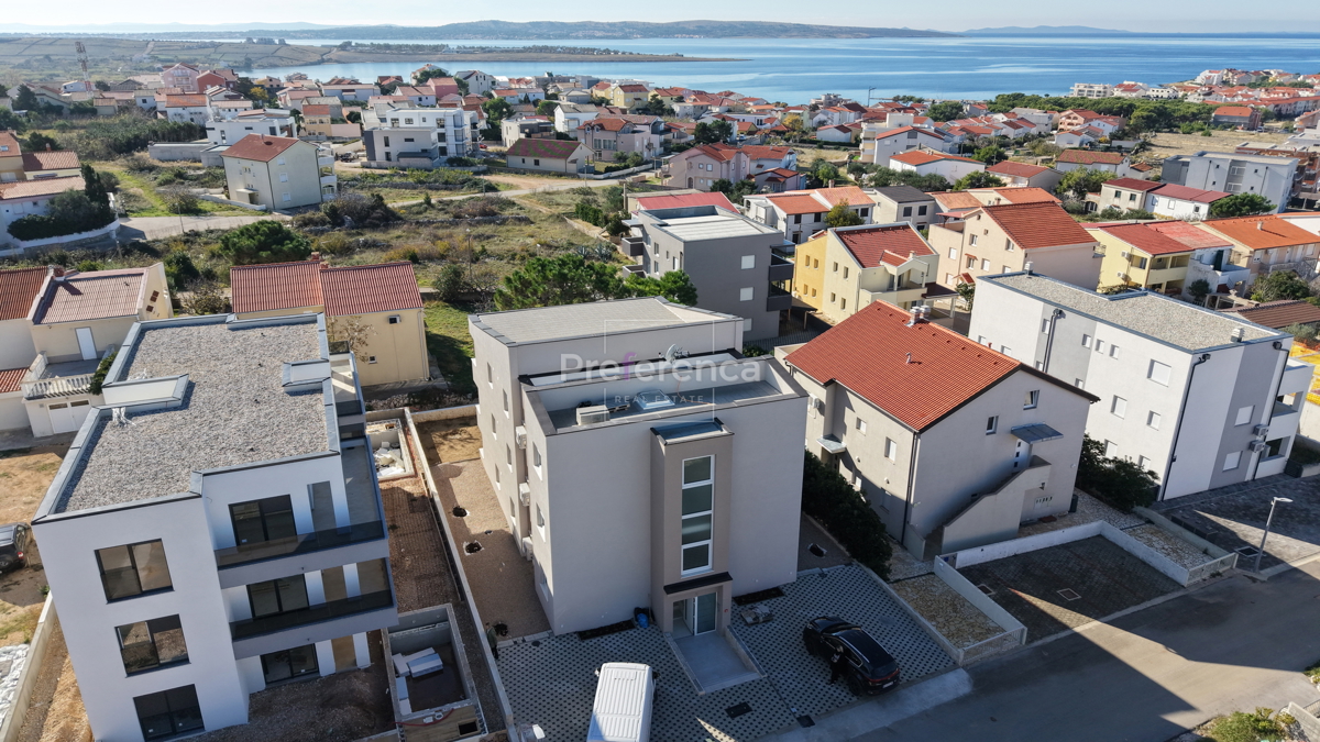 Povljana - appartamento bilocale al secondo piano - vista mare