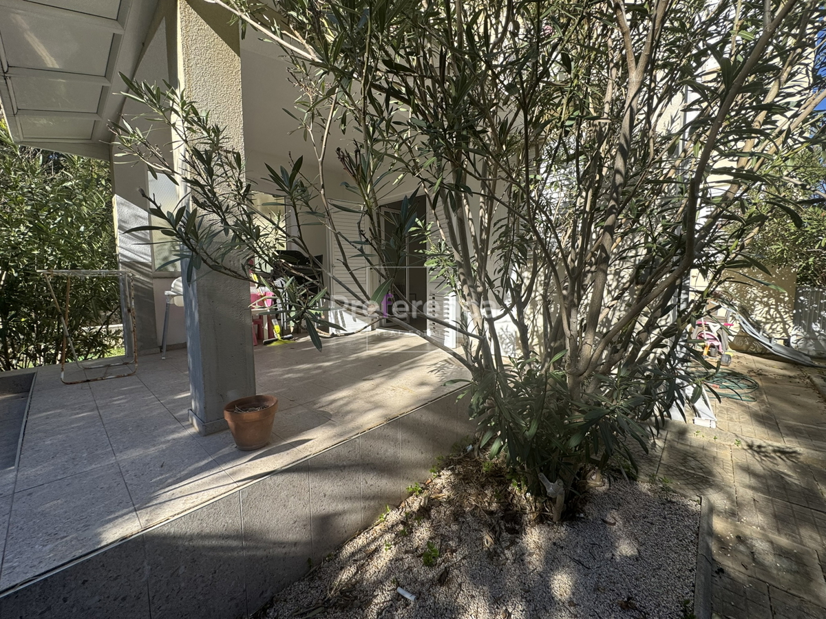 Novalja - bilocale al piano terra