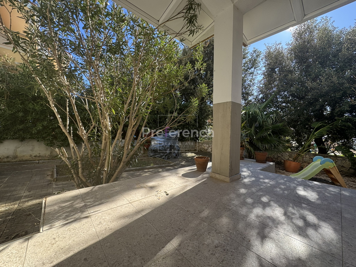 Novalja - bilocale al piano terra