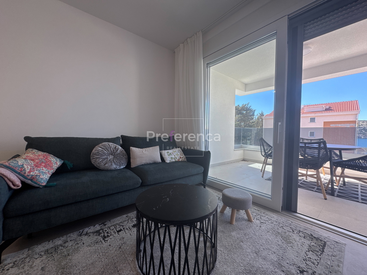 Stara Novalja - bilocale - VICINO AL MARE