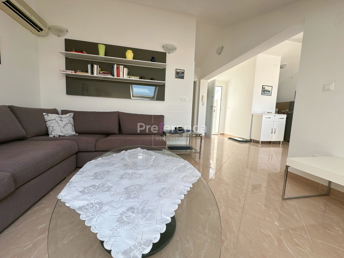 Novalja - appartamento trilocale con vista