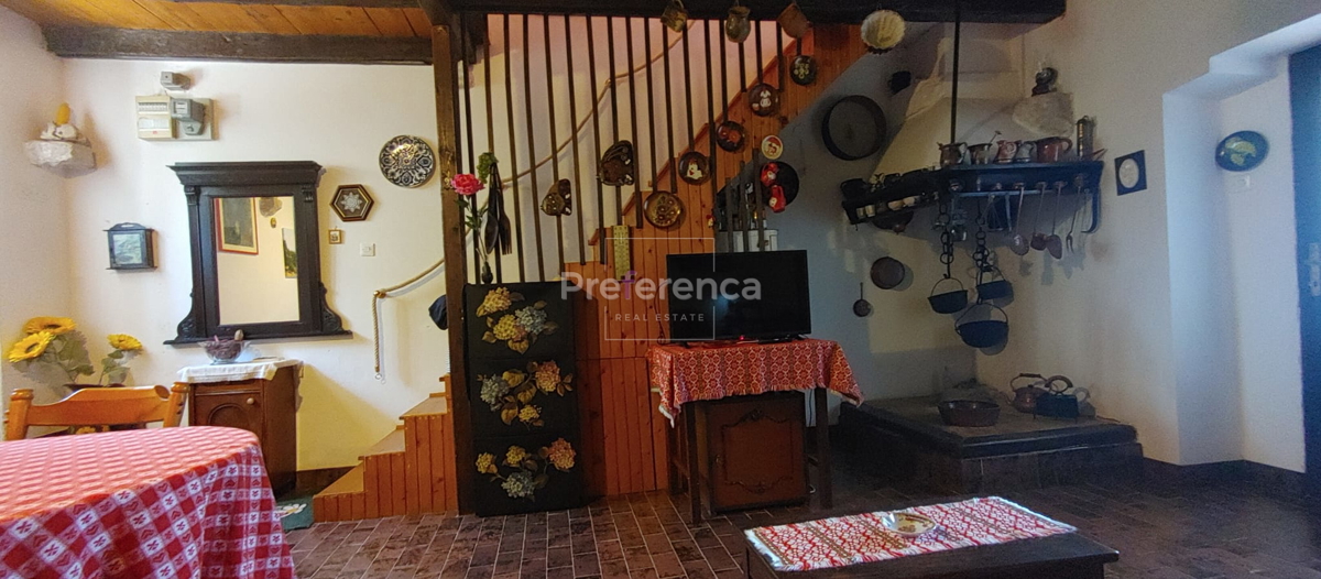 Jakišnica - casa a schiera nel centro storico