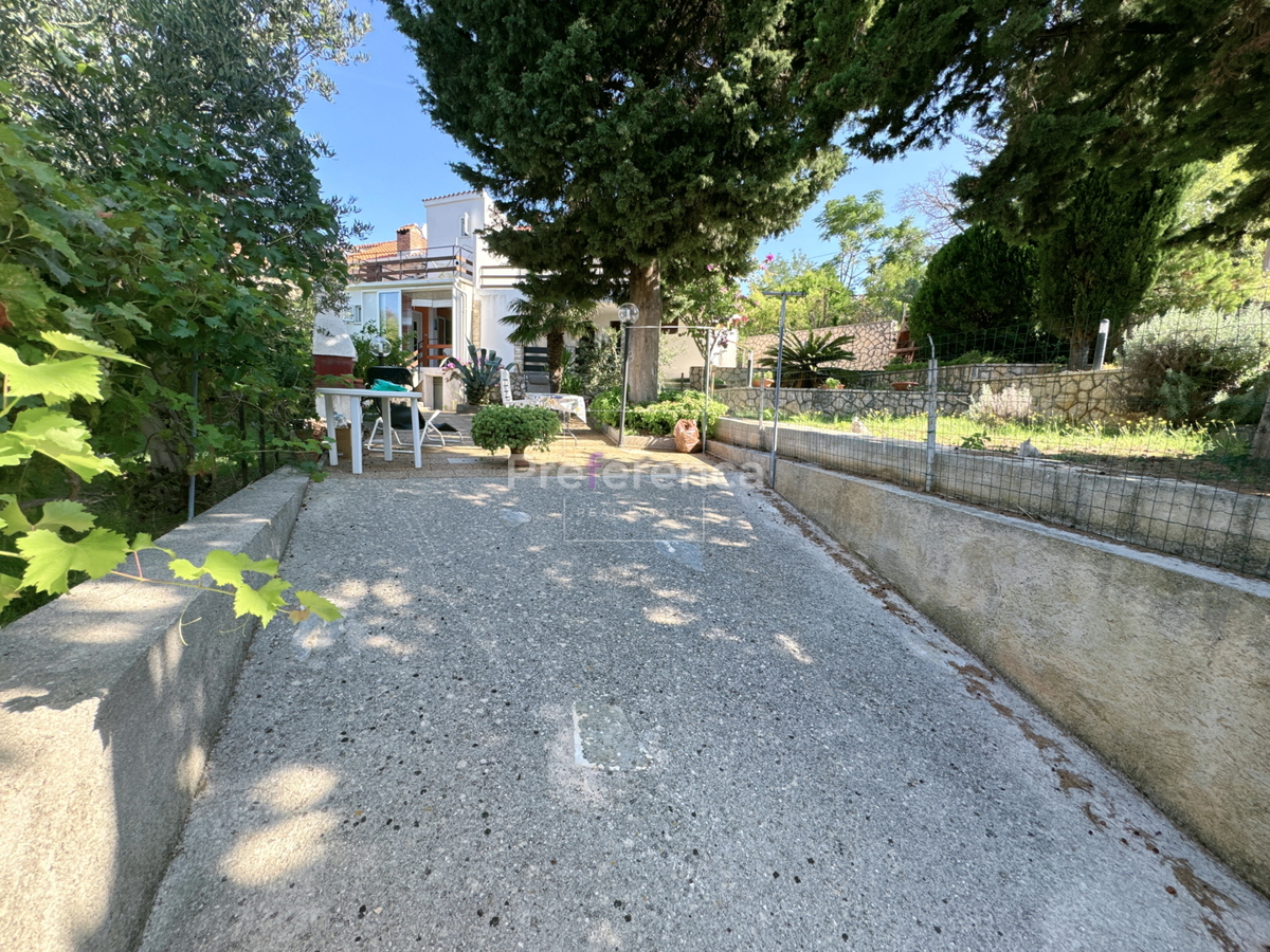 Jakišnica - casa a schiera nel centro storico